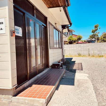 Samurise Daruma Fujiyoshida Bagian luar foto